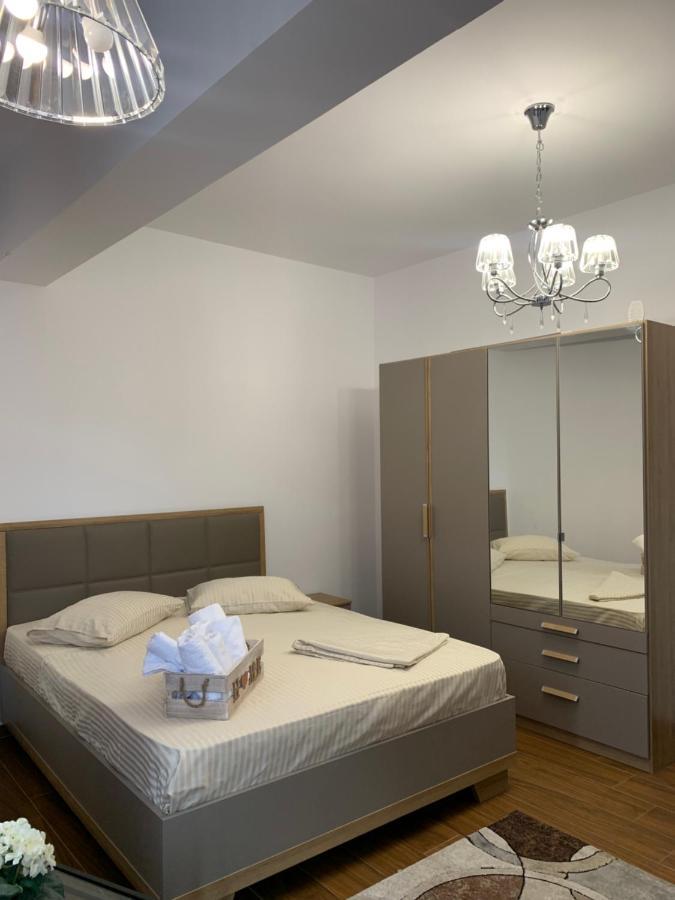 Premier By Twin Apartament