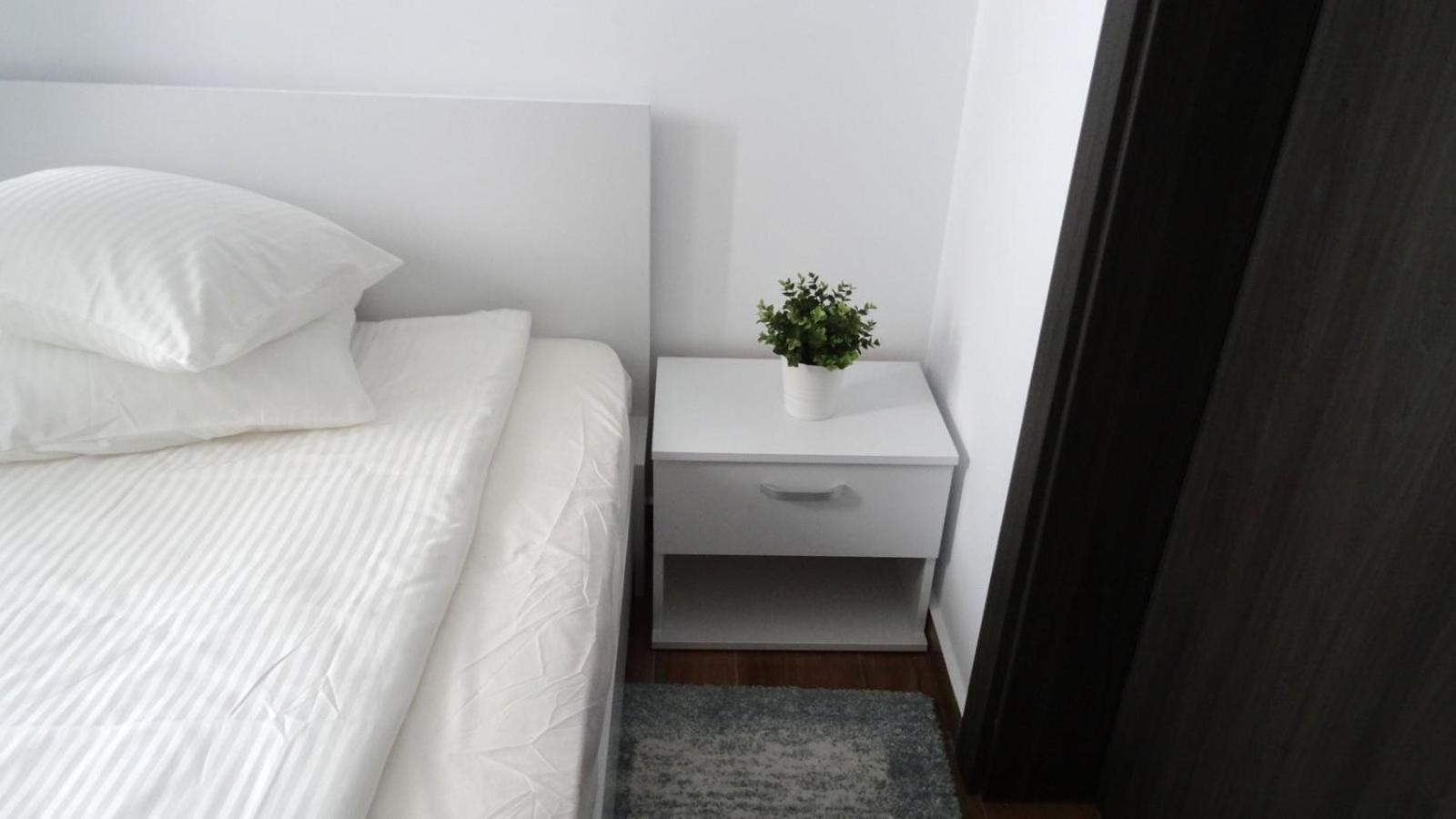 Premier By Twin Apartament