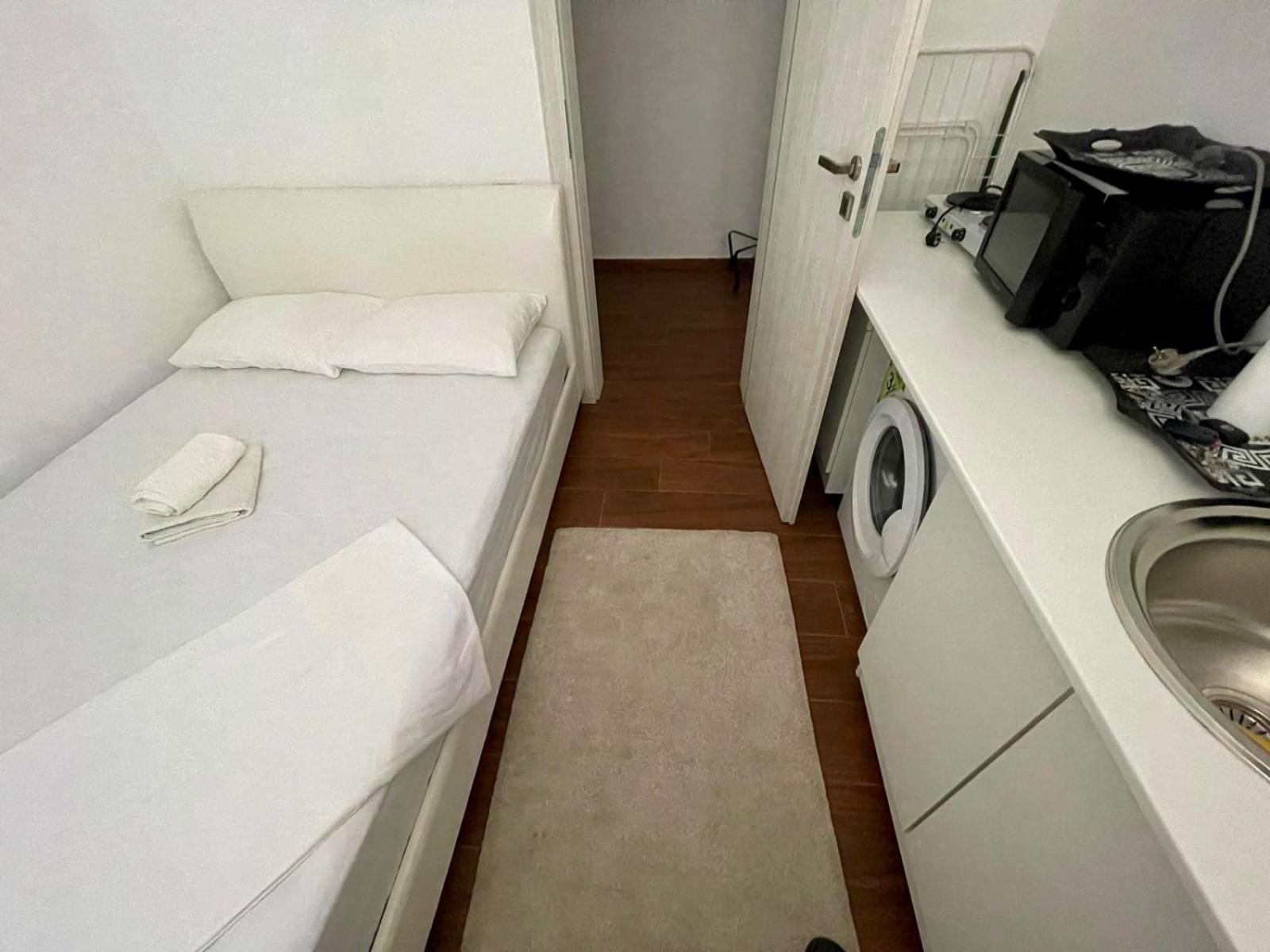 Premier By Twin Apartament *