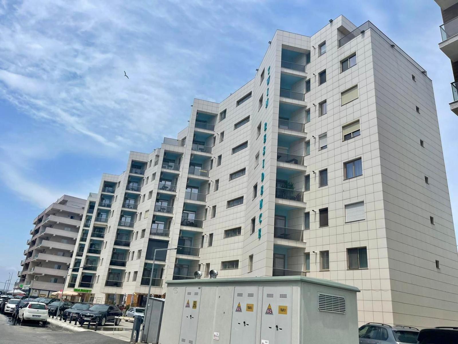 Premier By Twin Apartament *